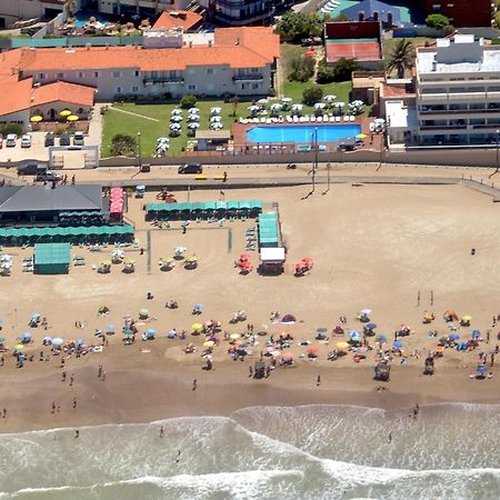 108 Y El Mar - Hotel Tejas Rojas Villa Gesell Buitenkant foto