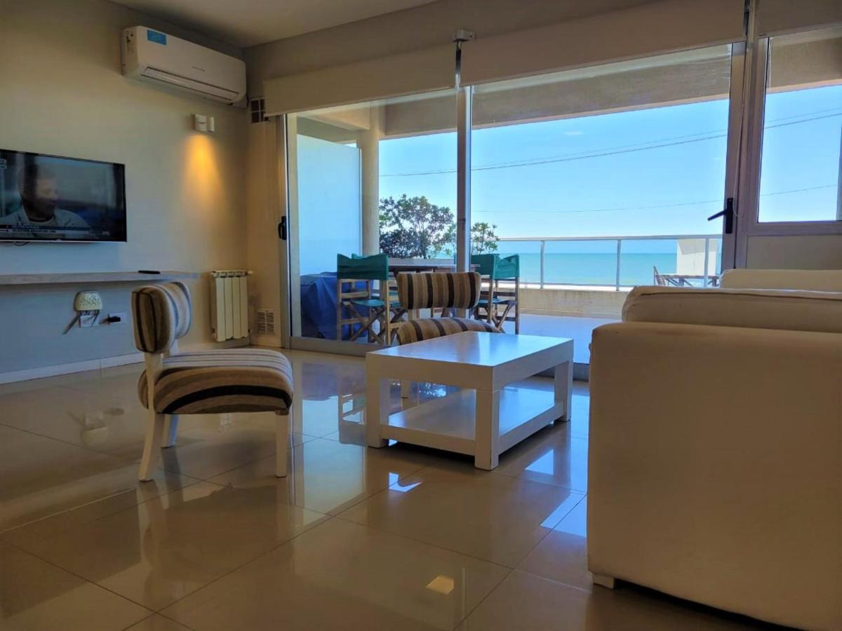 108 Y El Mar - Hotel Tejas Rojas Villa Gesell Buitenkant foto