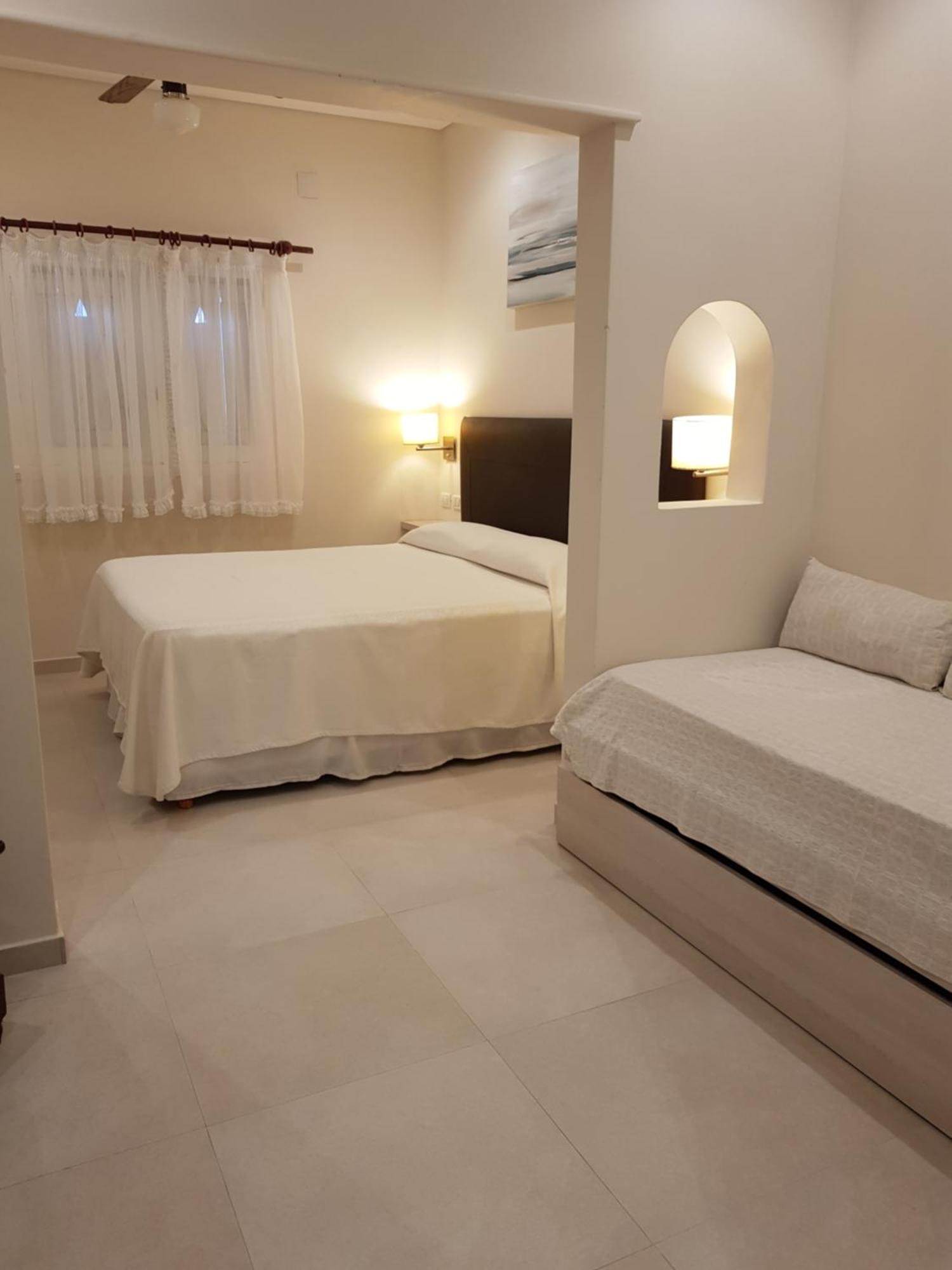 108 Y El Mar - Hotel Tejas Rojas Villa Gesell Kamer foto
