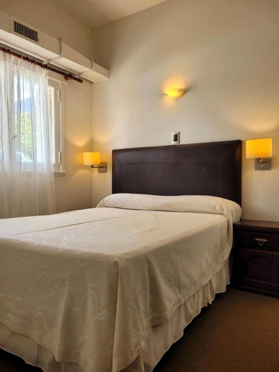108 Y El Mar - Hotel Tejas Rojas Villa Gesell Kamer foto
