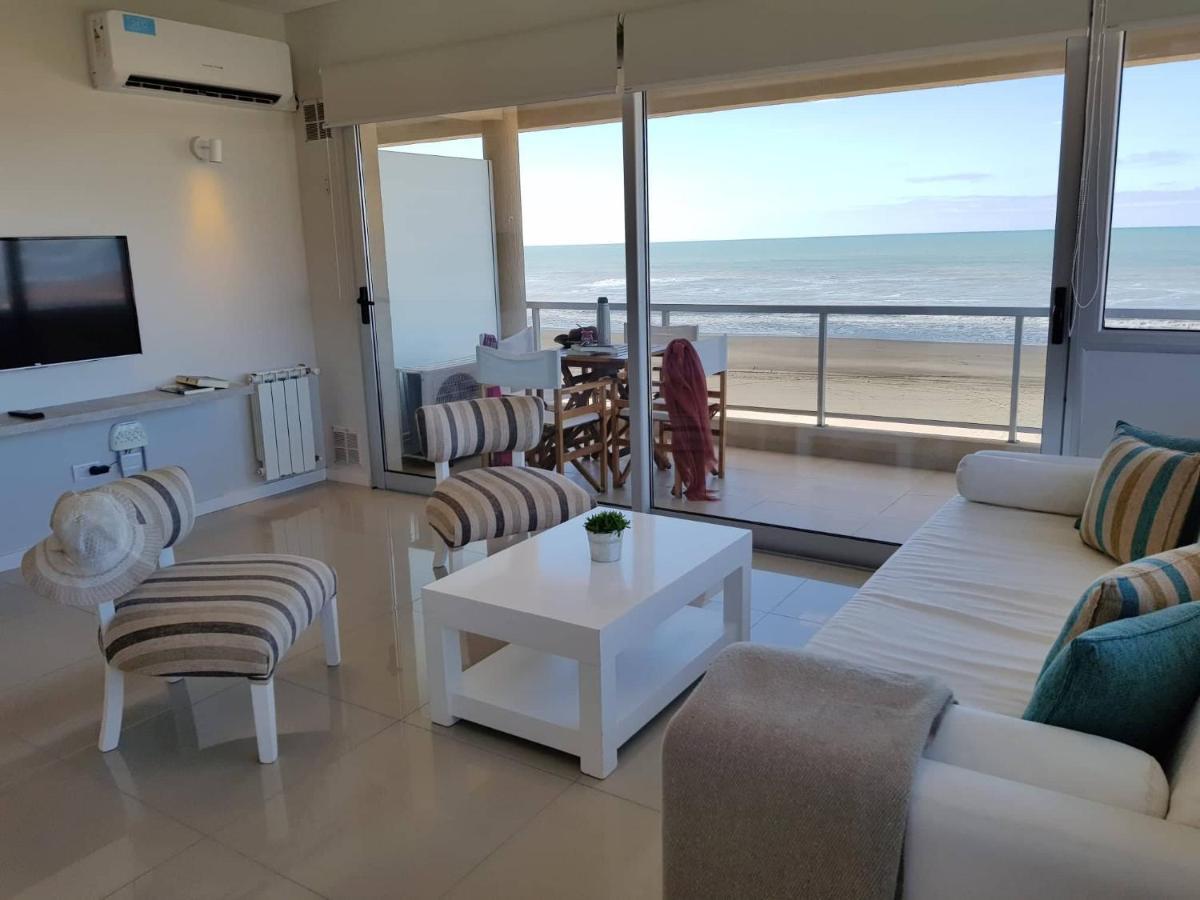 108 Y El Mar - Hotel Tejas Rojas Villa Gesell Buitenkant foto