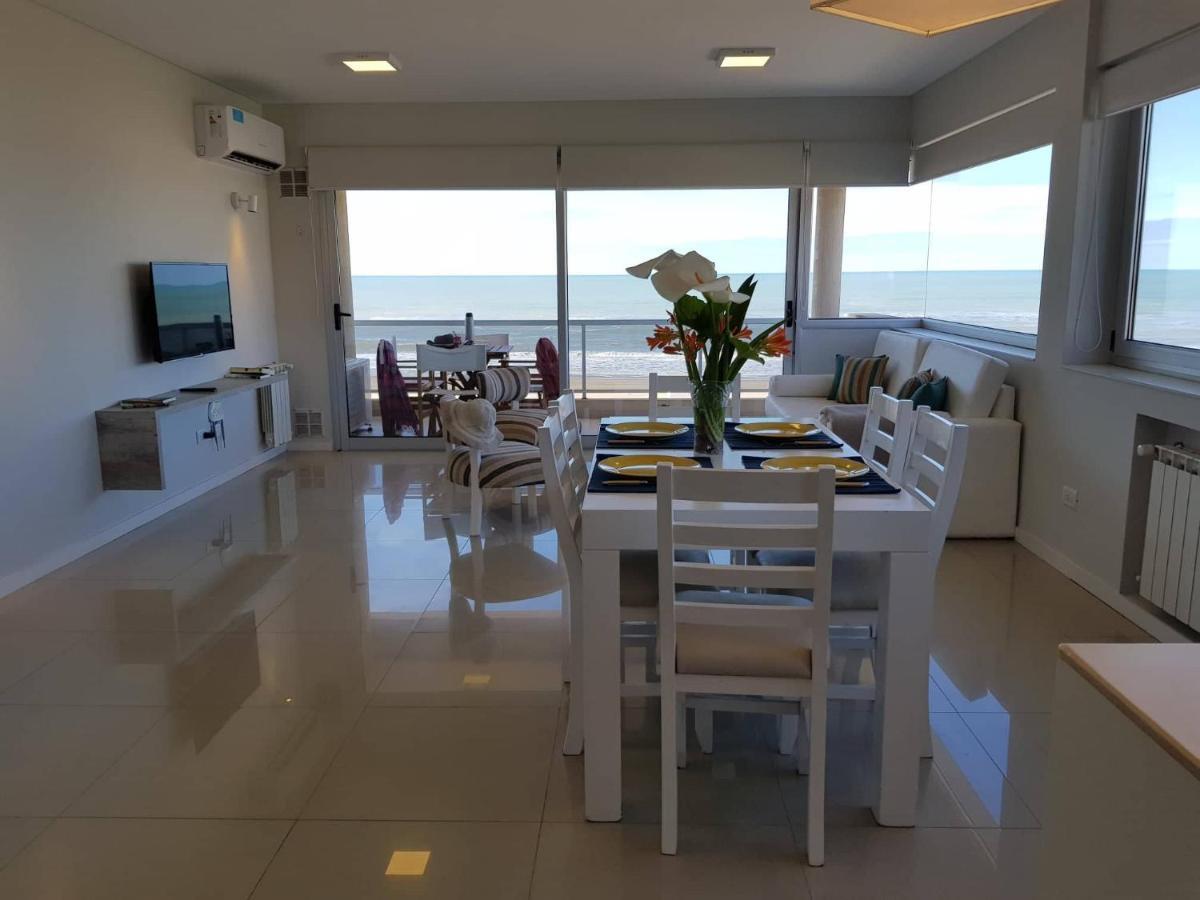 108 Y El Mar - Hotel Tejas Rojas Villa Gesell Buitenkant foto
